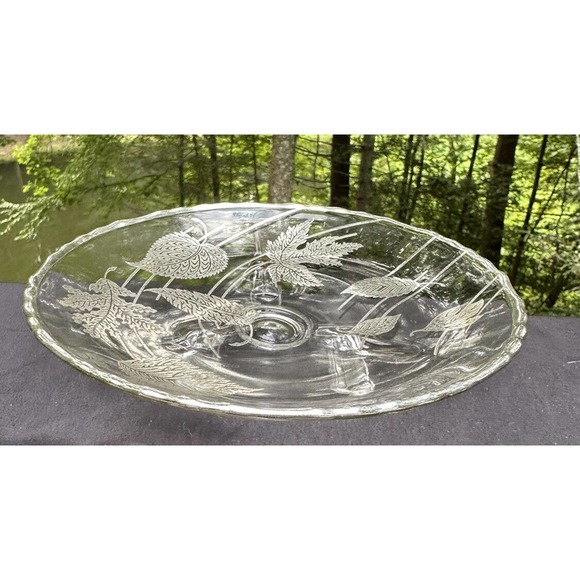 Vintage Silver Overlay Blowing Leaves Dish 3 Leg Gently Scalloped Edges MCM -S8 - Picture 2 of 8